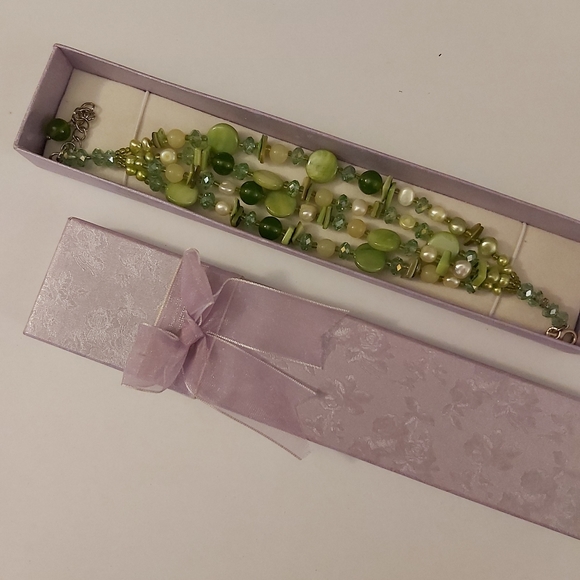 Lemon Quartz, Pearls & Mother of Pearls Bracelet - Picture 3 of 6